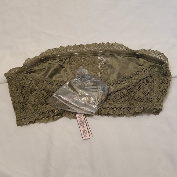 BUY 1 GET 1 FREE VICTORIA SECRET STRAPLESS BRA - Picture 6 of 11